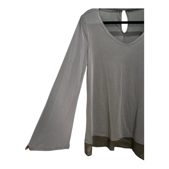 Red Design Top oversized size Small - Picture 4 of 10